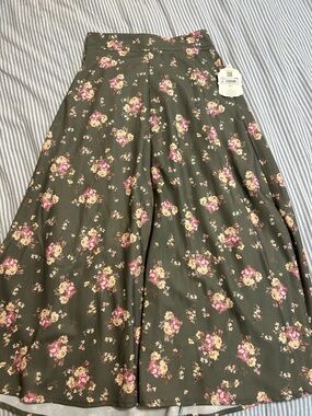 Altard state Olive Green Floral Midi Skirt